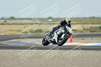 media/Apr-18-2025-TrackDaz (Fri) [[45f5874c44]]/C Group/Session 1 (Turn 7)/